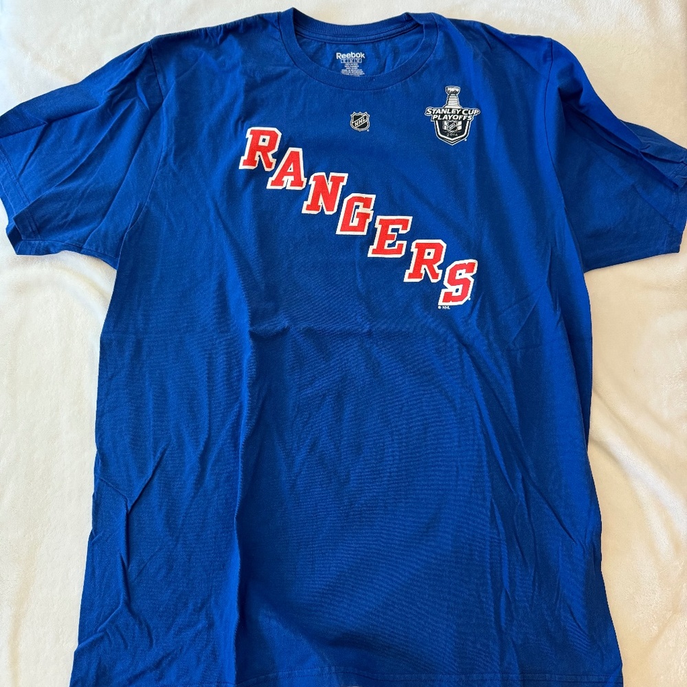 NY Rangers Blue T-shirt Lundovist 30 logo